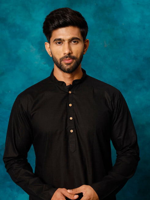 Vastramay Men's Black Cotton Blend Kurta Pyjama Set